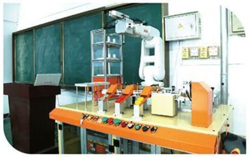 石家莊鐵路職業(yè)技工學(xué)校2021年工業(yè)機(jī)器人制造專業(yè)招生簡(jiǎn)章